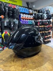 MT Helmets Thunder 4 Gloss Black Kask