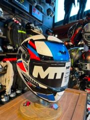 MT Helmets Thunder 4 Luminance A7 Kask